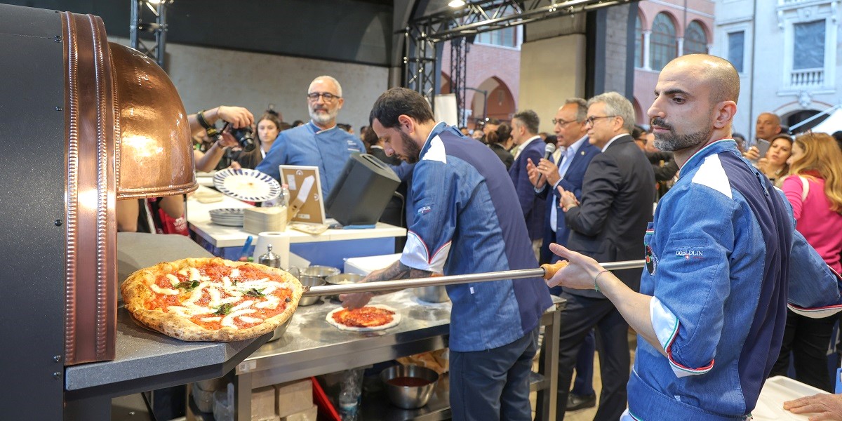 5-Regione-Campania_Fuori-salone-Vinitaly-2026