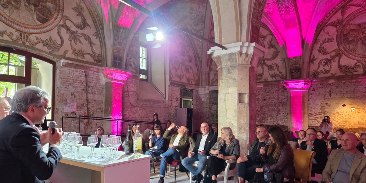 9-Regione-Campania_Fuori-salone-Vinitaly-2026