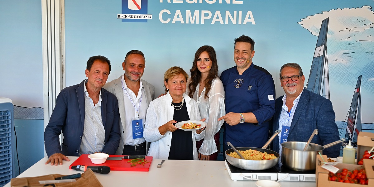 10-Regione-Campania-Assessorato-Agricoltura_La-Campania-presenta-le-sue-eccellenze_Regata-preliminare-Americas-Cup_Napoli-24.09.2026