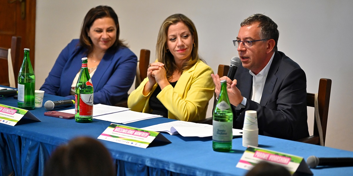 11A-Regione-Campania_Evento-Donne-e-agricoltura-in-Campania_Eboli-15.10.2026 11A-Regione-Campania_Evento-Donne-e-agricoltura-in-Campania_Eboli-15.10.2026