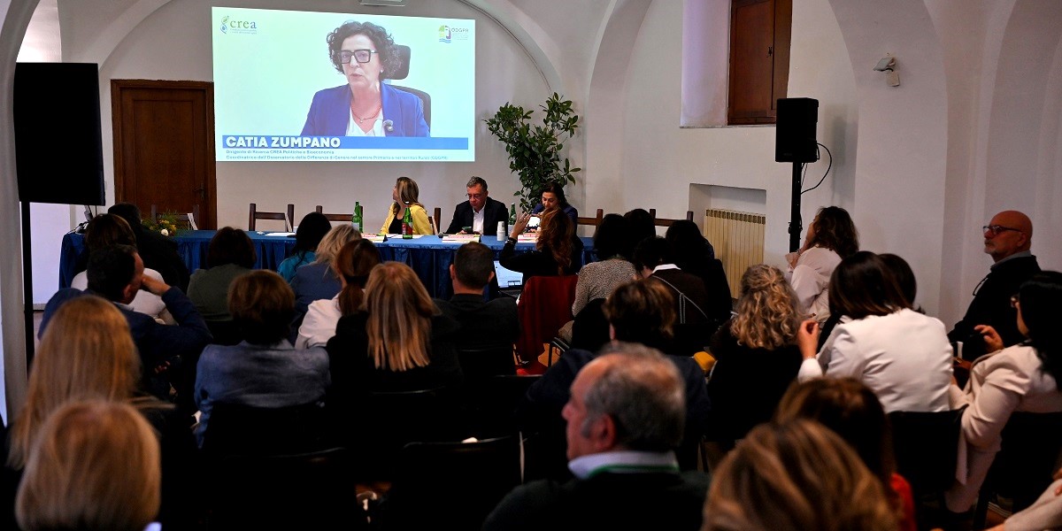 13A-Regione-Campania_Evento-Donne-e-agricoltura-in-Campania_Eboli-15.10.2026 13A-Regione-Campania_Evento-Donne-e-agricoltura-in-Campania_Eboli-15.10.2026