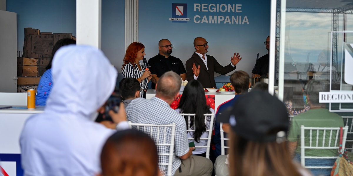 2-Regione-Campania-Assessorato-Agricoltura_La-Campania-presenta-le-sue-eccellenze_Regata-preliminare-Americas-Cup_Napoli-25.09.2026