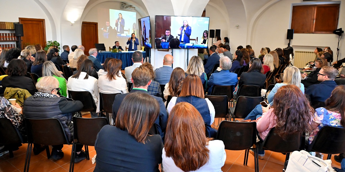 3A-Regione-Campania_Evento-Donne-e-agricoltura-in-Campania_Eboli-15.10.2026 3A-Regione-Campania_Evento-Donne-e-agricoltura-in-Campania_Eboli-15.10.2026
