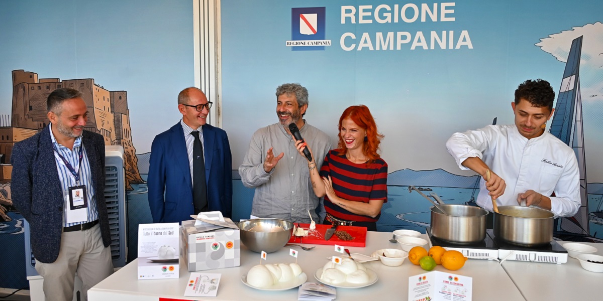 6-Regione-Campania-Assessorato-Agricoltura_La-Campania-presenta-le-sue-eccellenze_Regata-preliminare-Americas-Cup_Napoli-26.09.2026