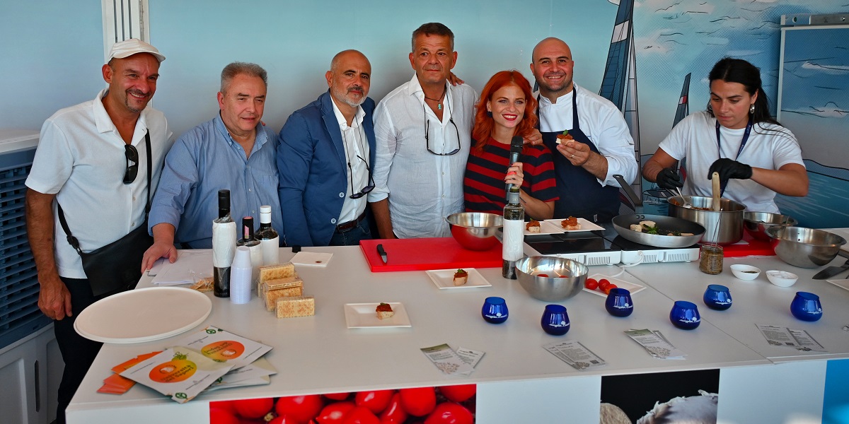 8-Regione-Campania-Assessorato-Agricoltura_La-Campania-presenta-le-sue-eccellenze_Regata-preliminare-Americas-Cup_Napoli-26.09.2026